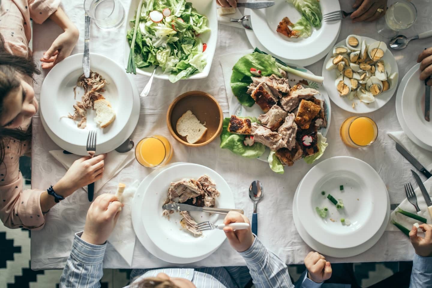 Familie beim Essen